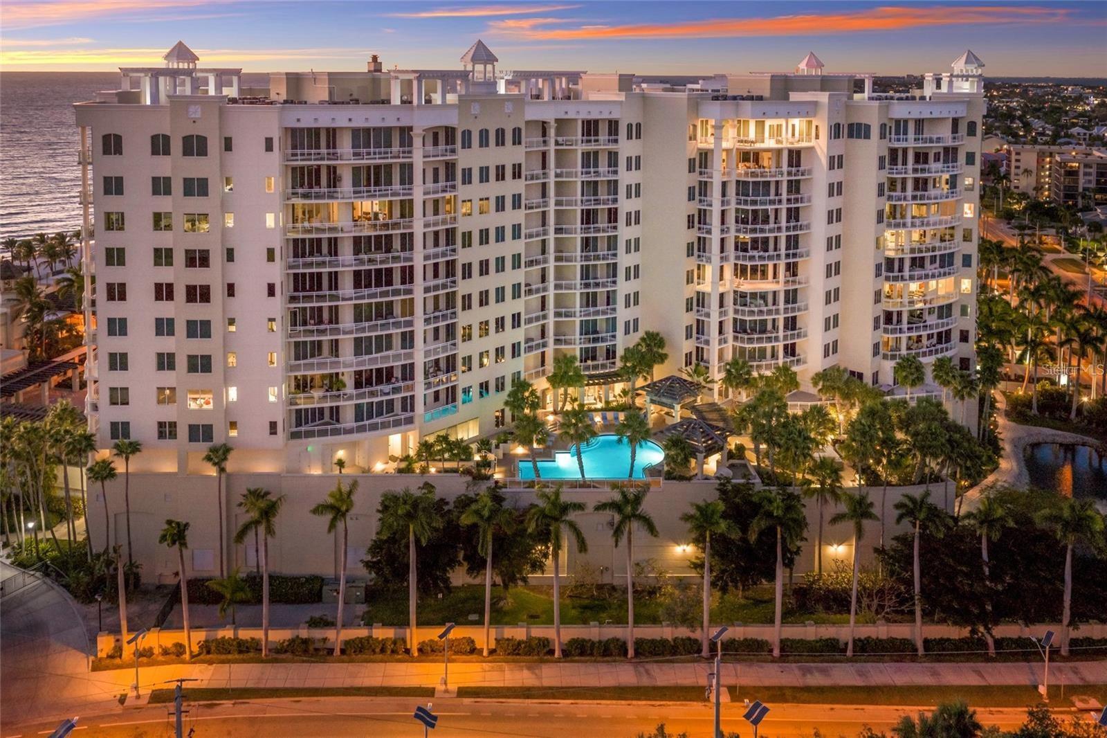 THE BEACH RESIDENCES - Residential