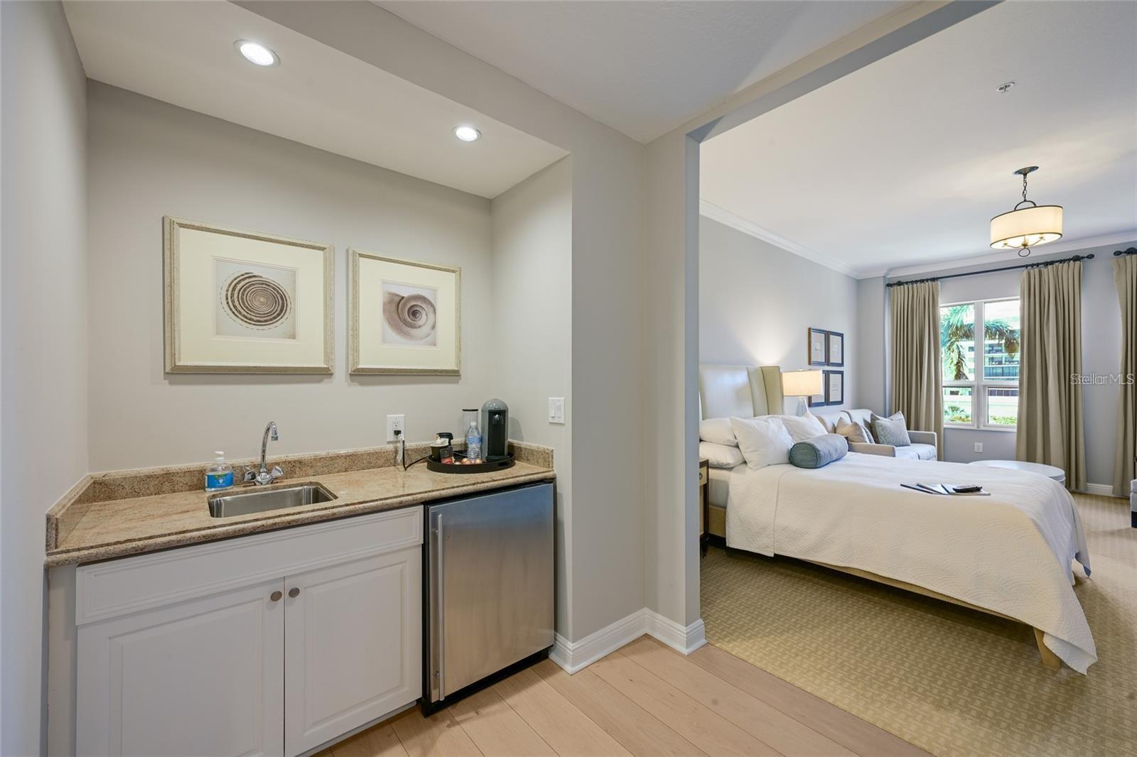 THE BEACH RESIDENCES - Residential