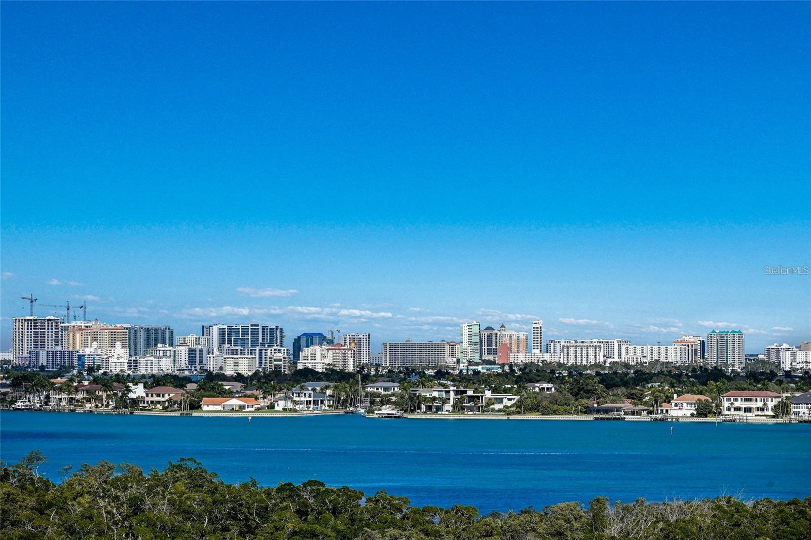 THE BEACH RESIDENCES - Residential