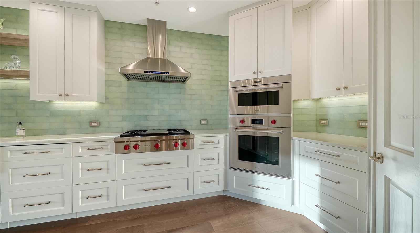 THE BEACH RESIDENCES - Residential