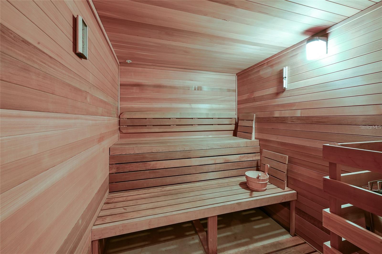 THE BEACH RESIDENCES - Residential