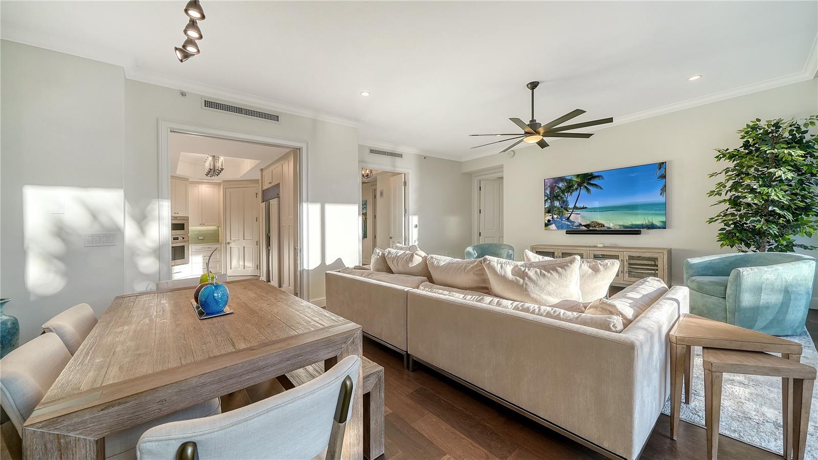 THE BEACH RESIDENCES - Residential