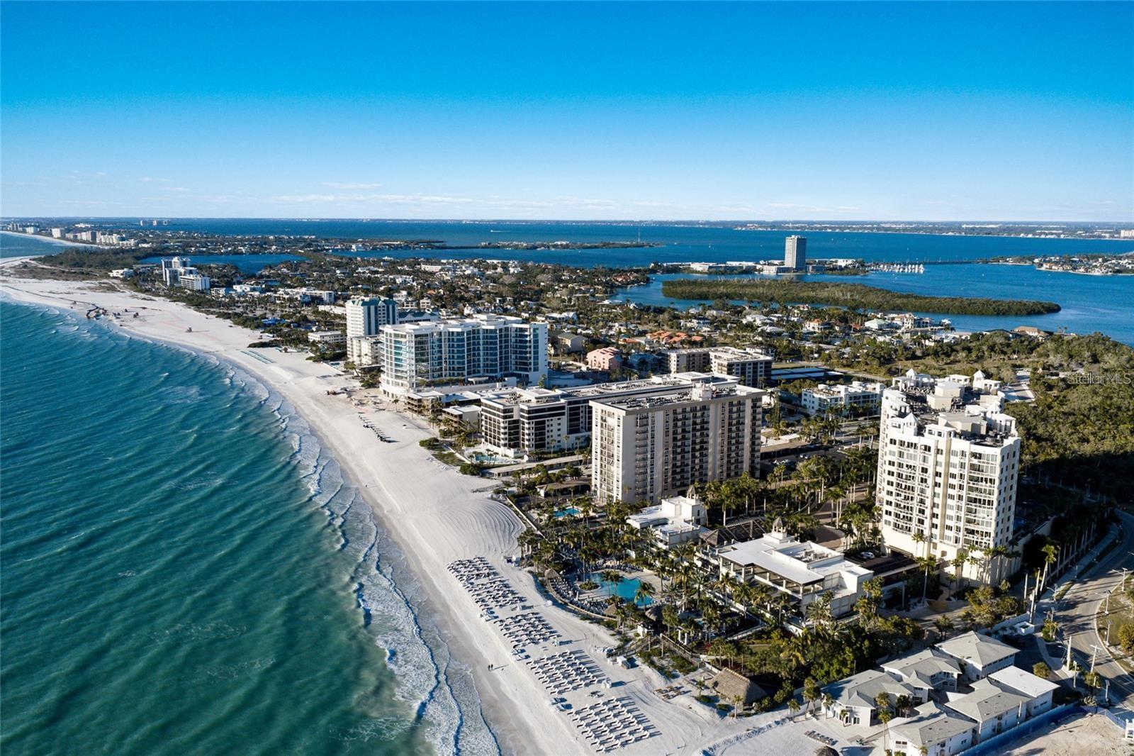 THE BEACH RESIDENCES - Residential