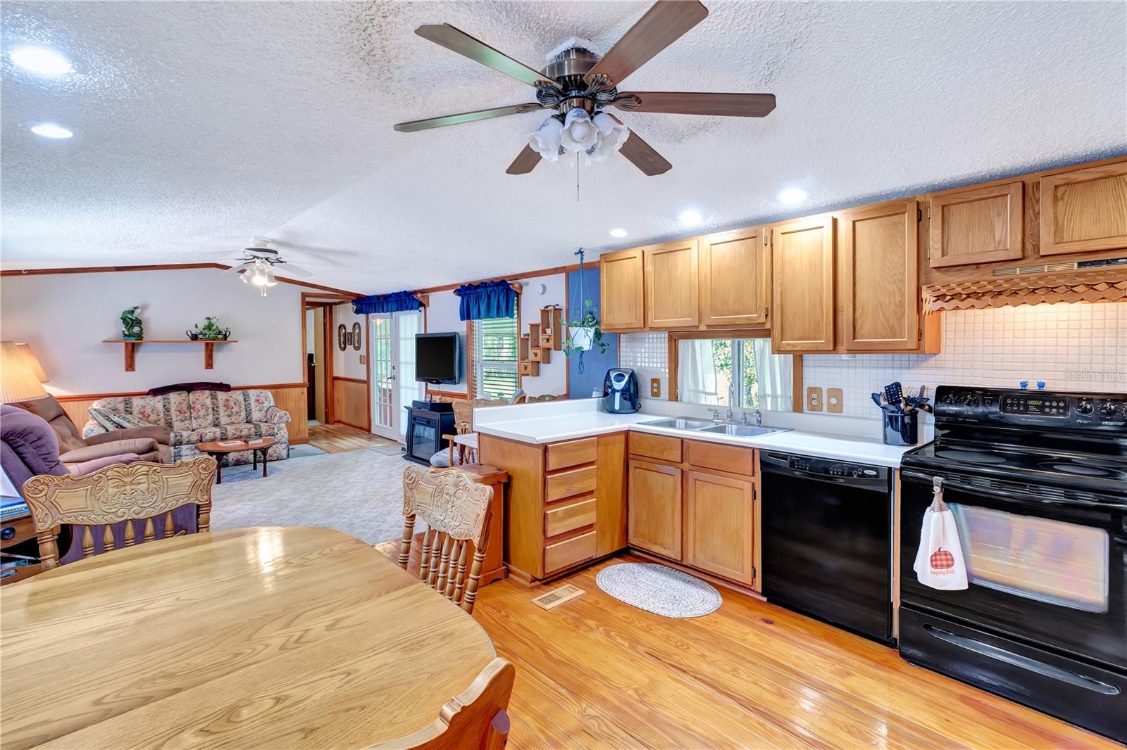 YALE RETREAT ADD - Residential