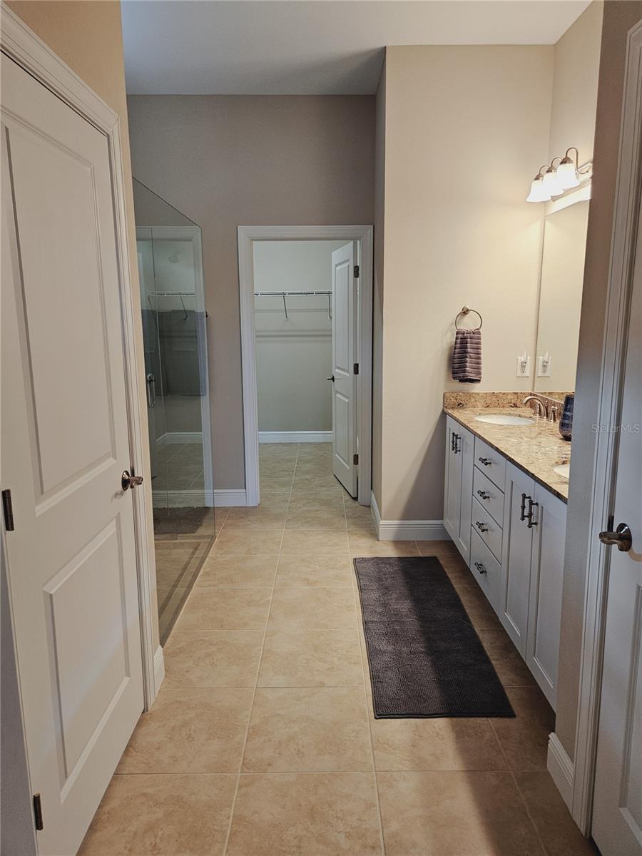 SARASOTA NATIONAL PH 1A - Residential Lease