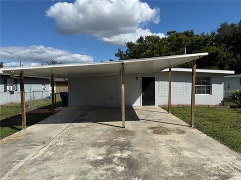 Photo of 5208 Hill Drive, Zephyrhills, FL 33542 (MLS # TB8432462) Photo of 5208 Hill Drive, Zephyrhills, FL 33542 (MLS # TB8432462)