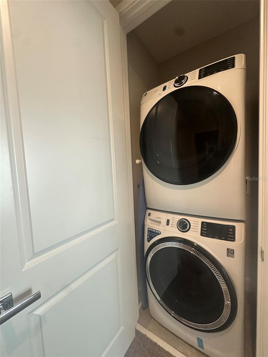 VILLA DOMANI - Residential Lease