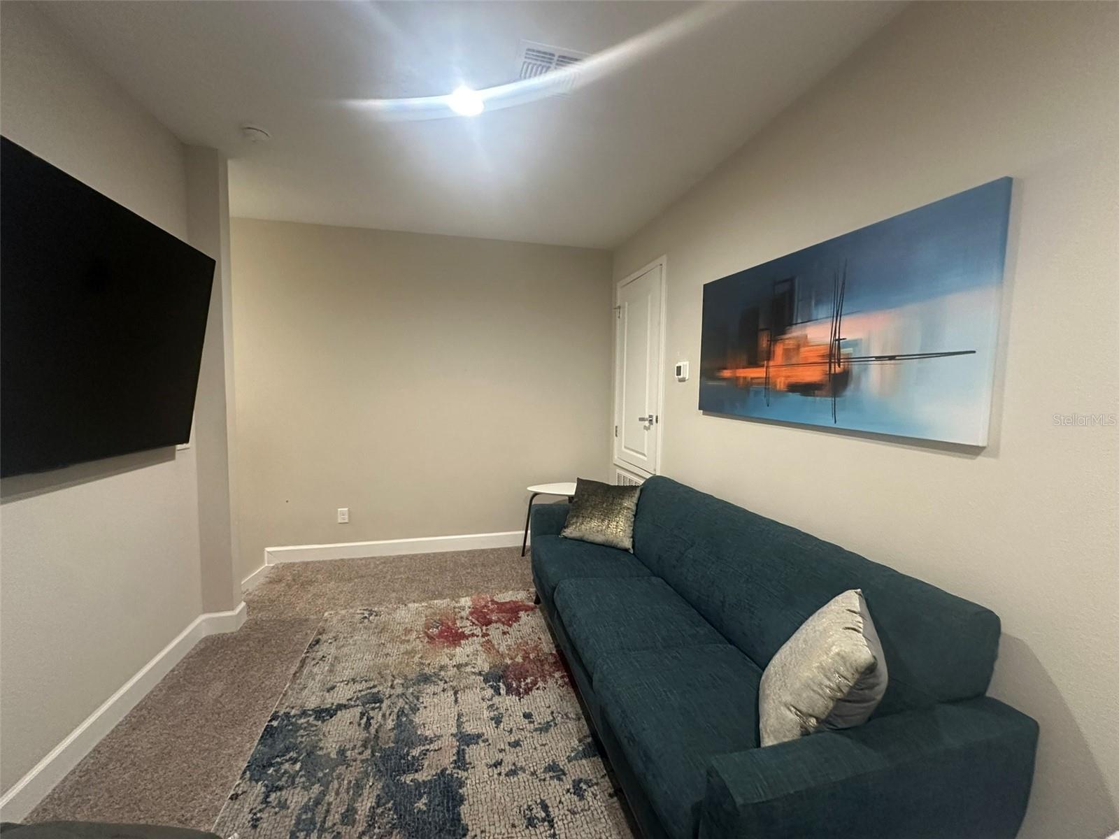 VILLA DOMANI - Residential Lease