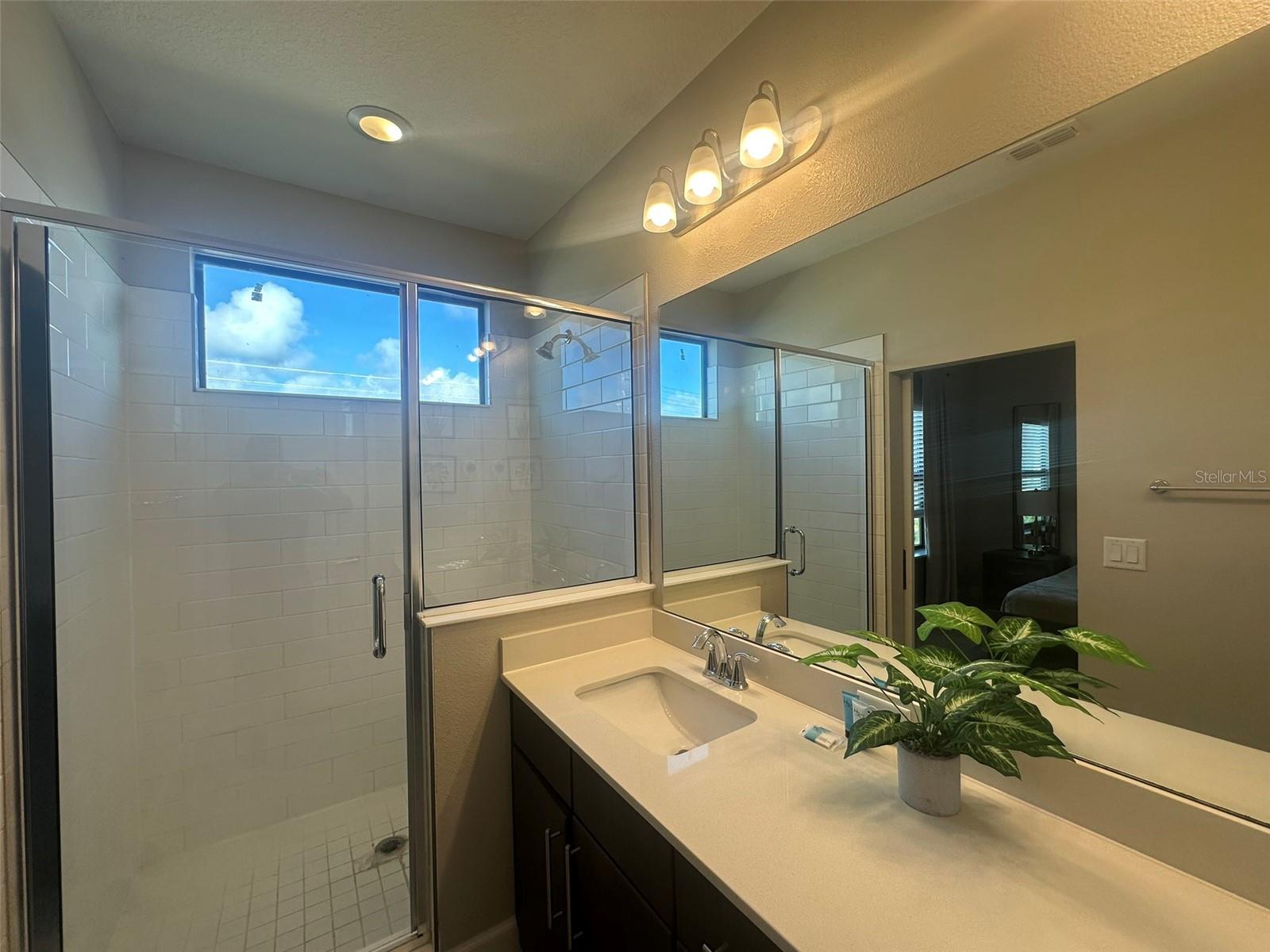 VILLA DOMANI - Residential Lease