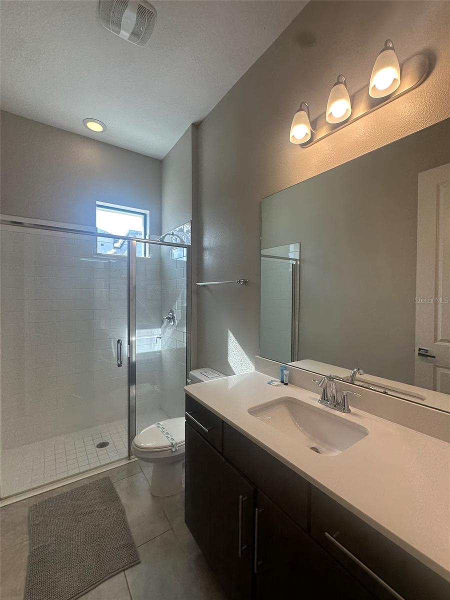 VILLA DOMANI - Residential Lease