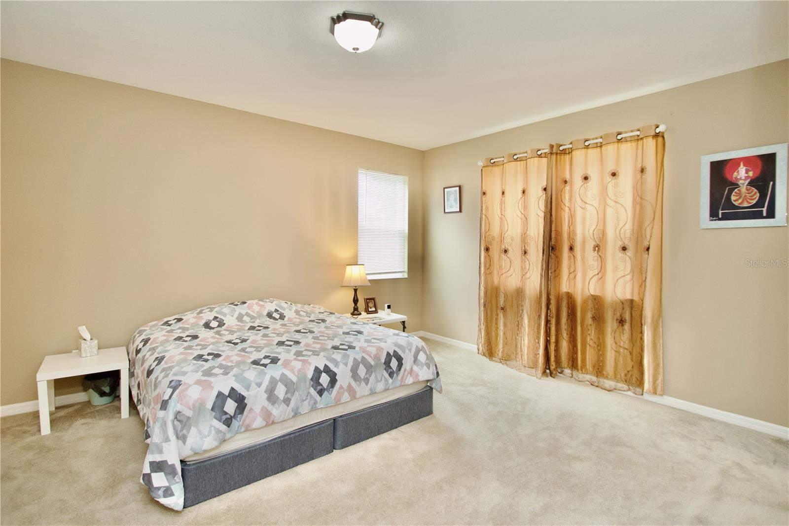 VILLAGES/TRINITY LAKES - Residential
