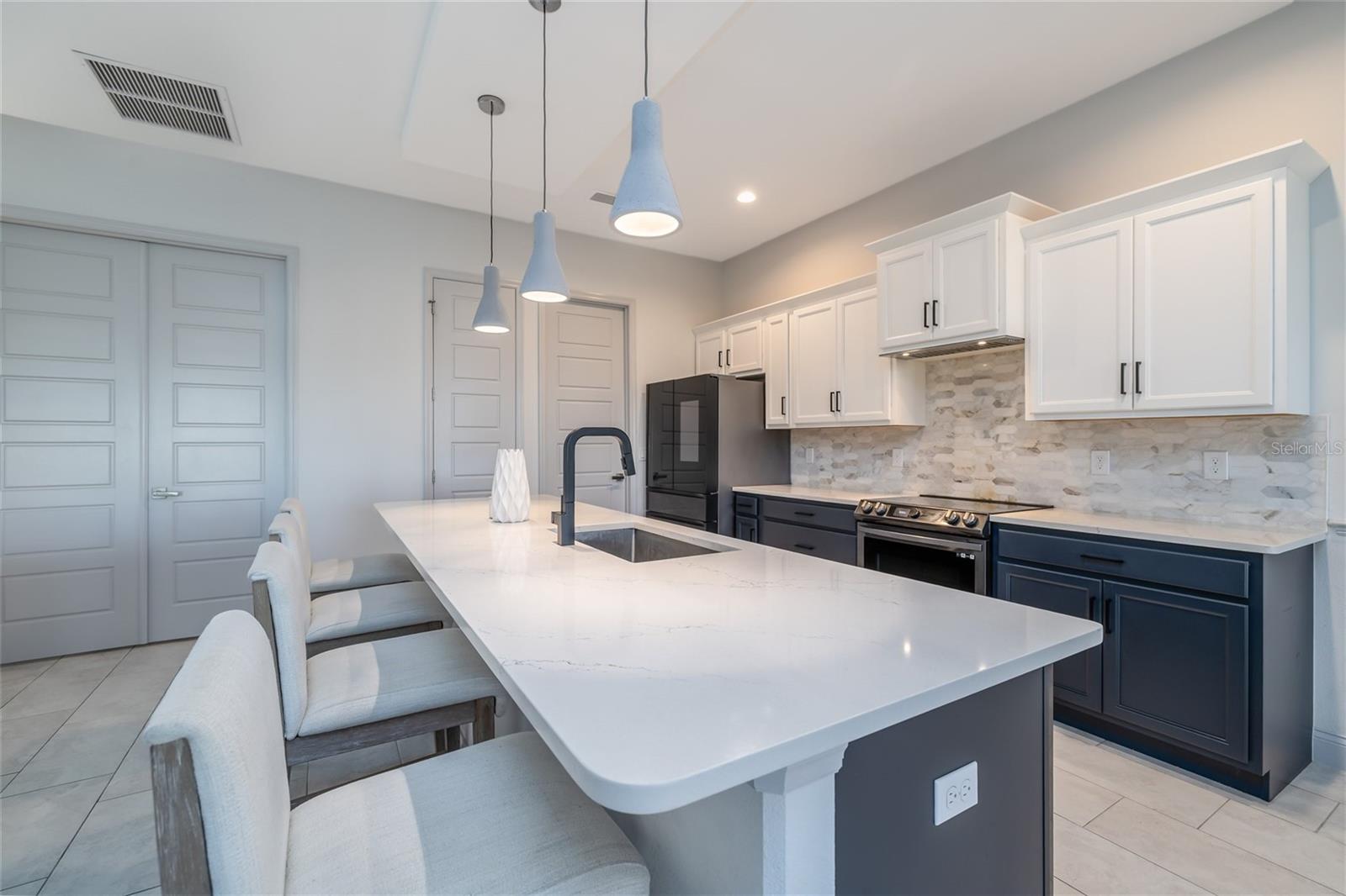 RESERVE/VICTORIA PH 2 - Residential