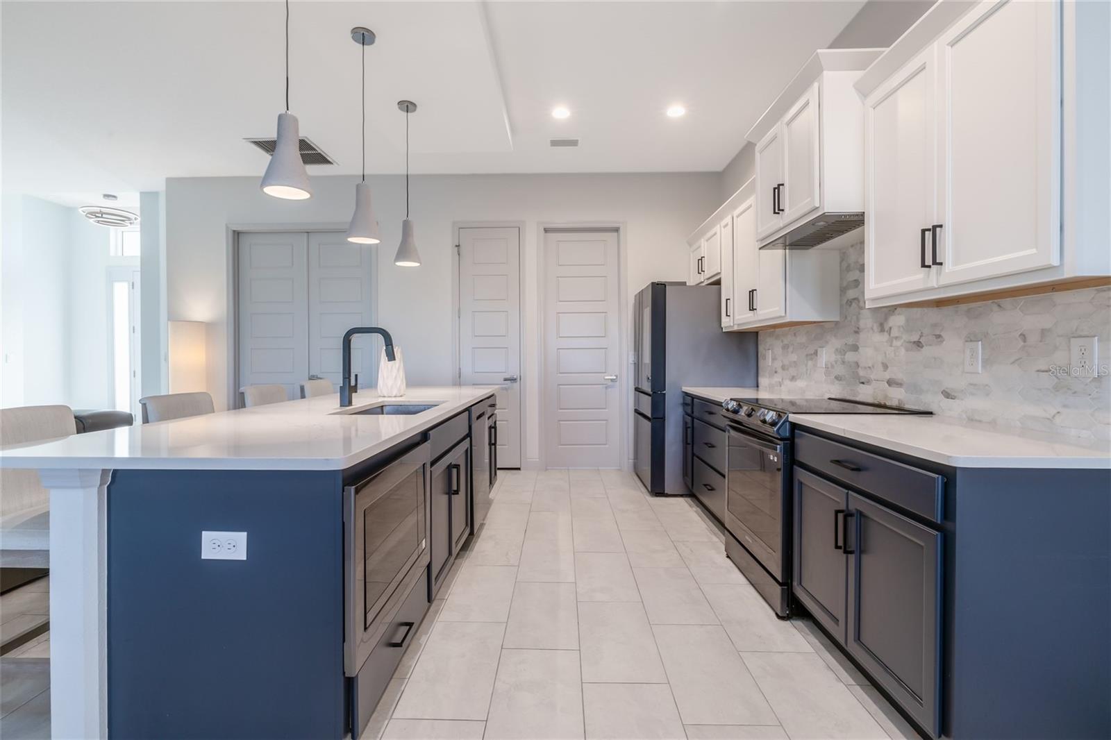 RESERVE/VICTORIA PH 2 - Residential