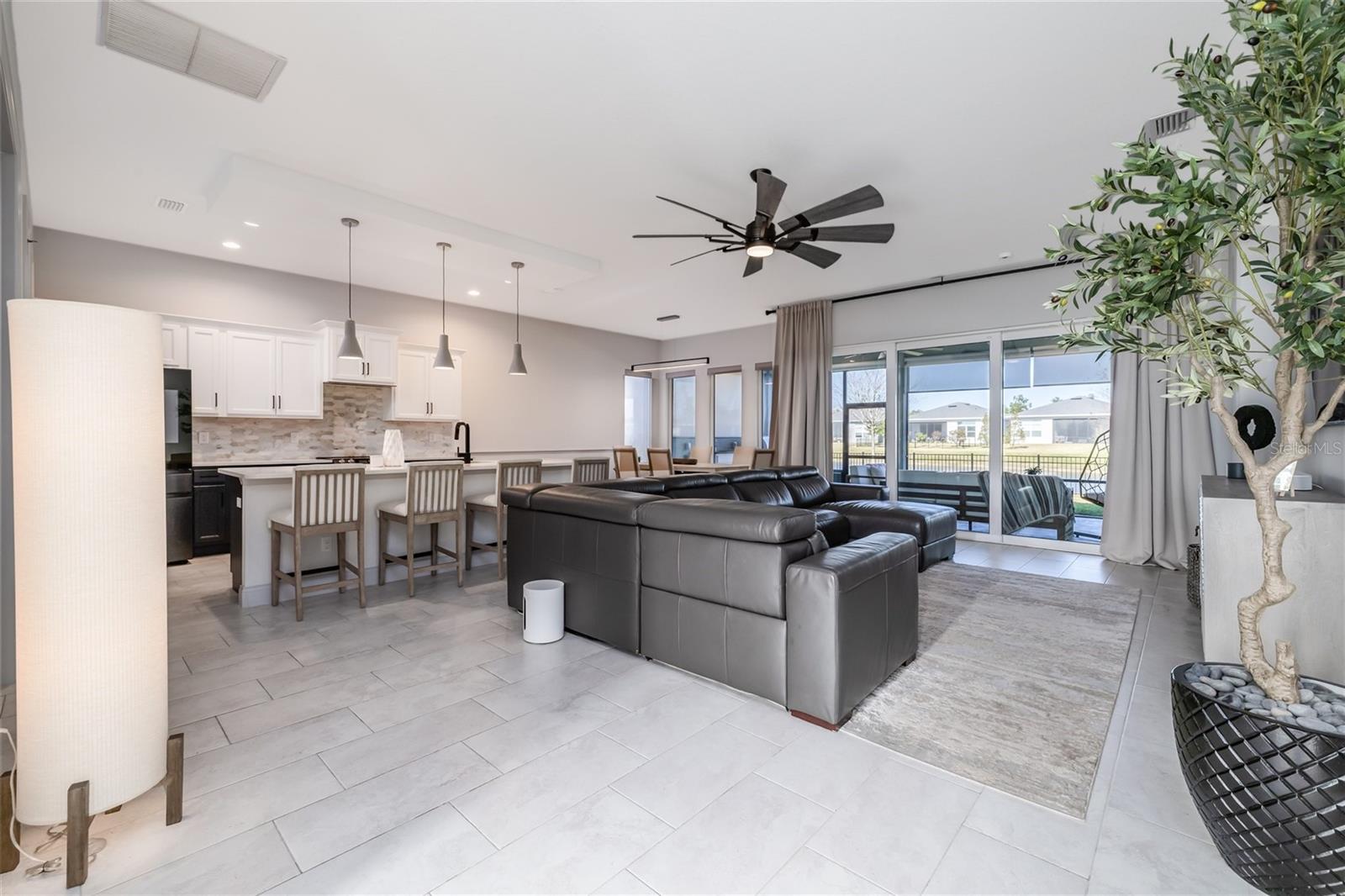 RESERVE/VICTORIA PH 2 - Residential