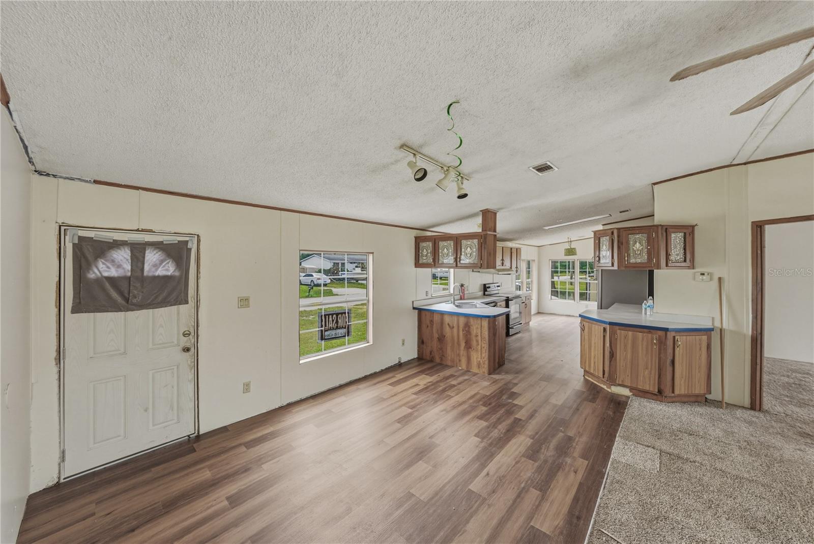 PIONEER TRAILS PH 02 - Residential