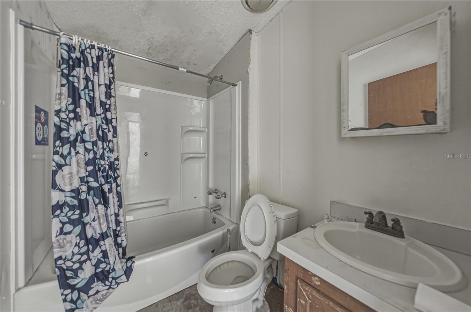 PIONEER TRAILS PH 02 - Residential