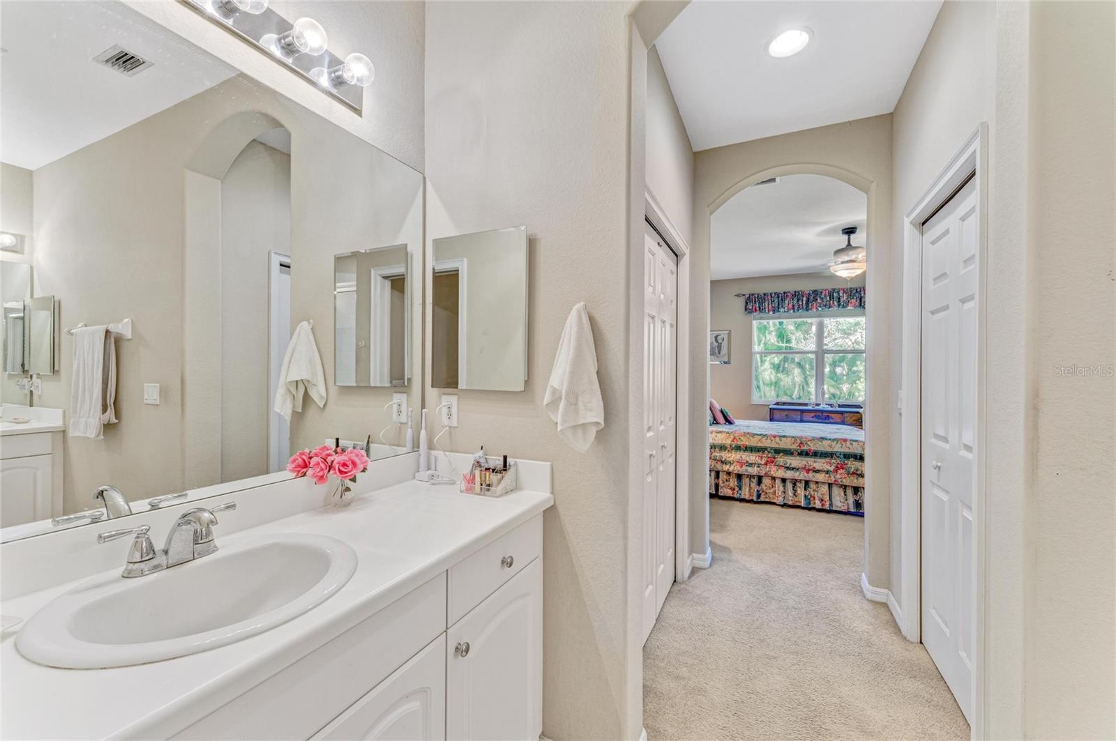 VENETIAN GOLF & RIV CLUB PH 03G - Residential