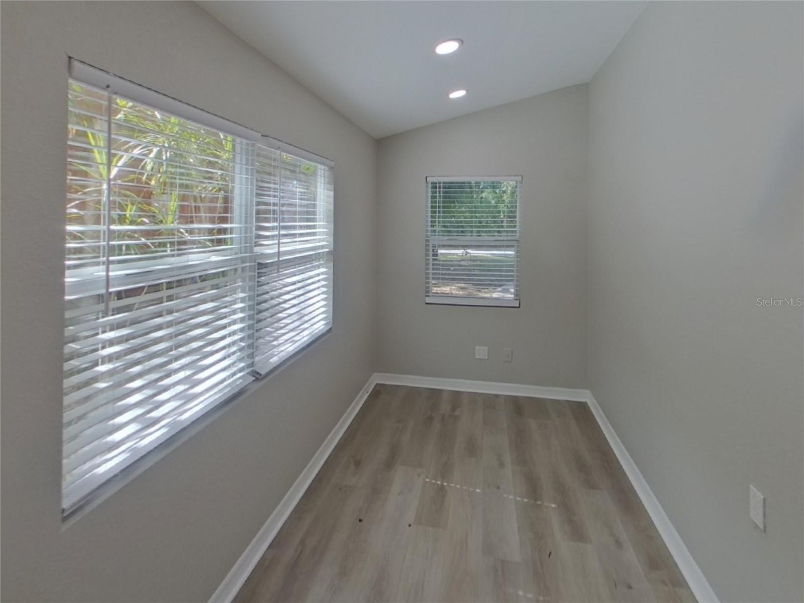 CASA DI AMICI PH II - Residential Lease