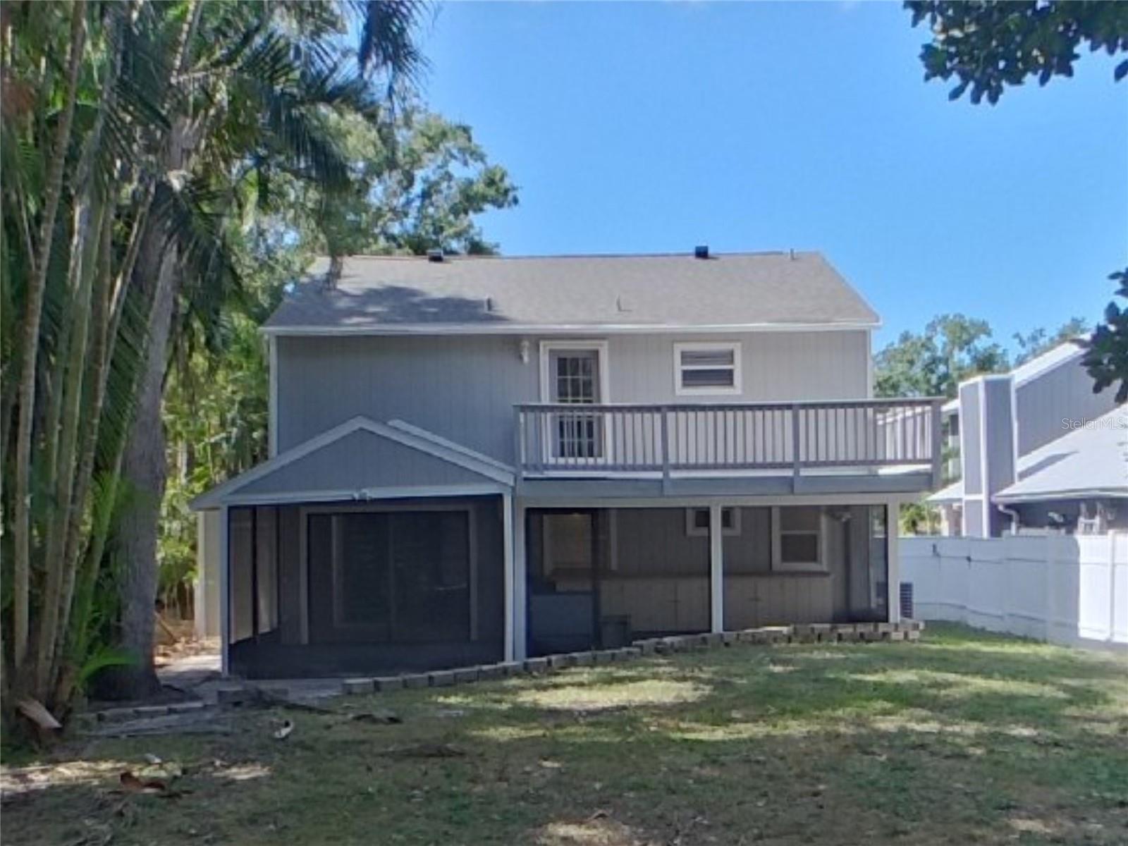 CASA DI AMICI PH II - Residential Lease