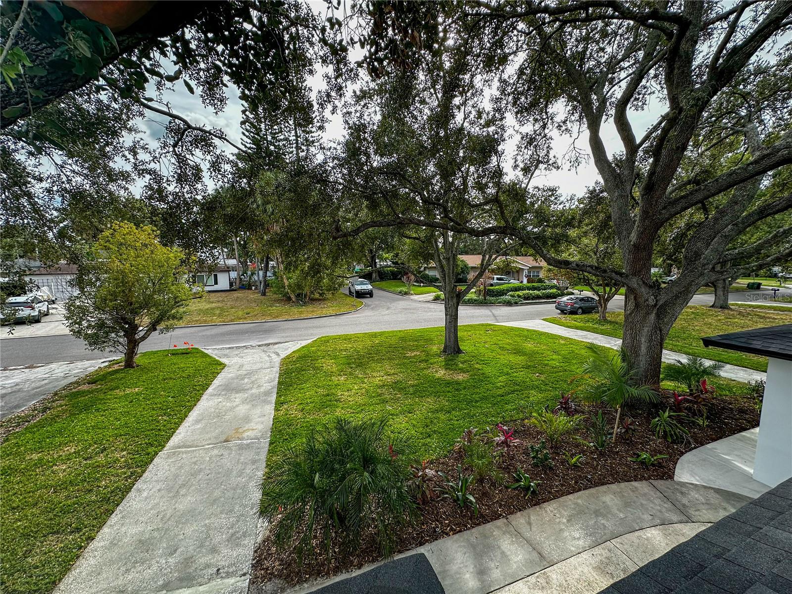 MANHATTAN MANOR REV - Residential