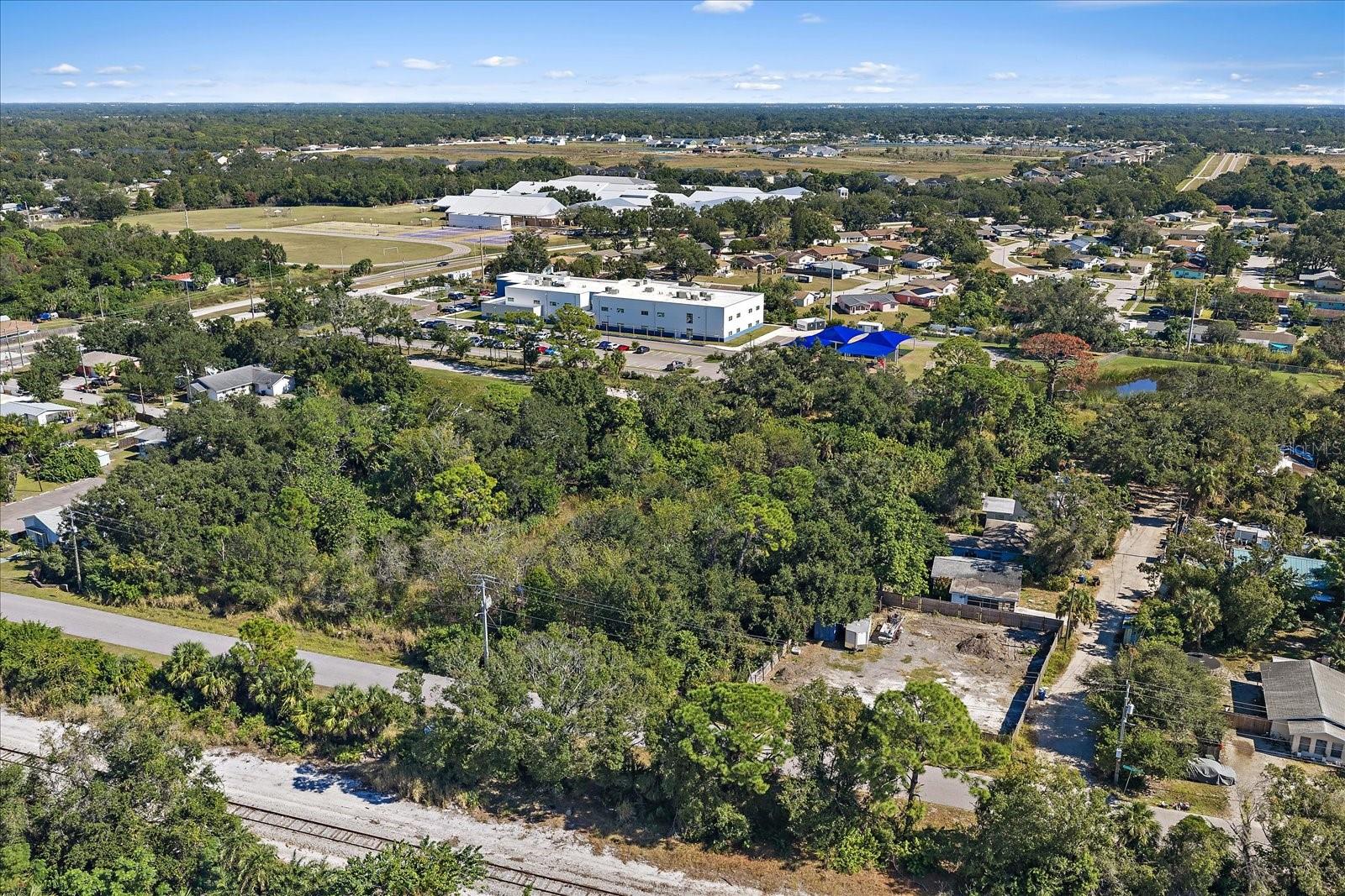 NEWTOWN FARMS - Land