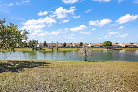 Tiny photo for 5129 Jareds Landing Way, Oxford, FL 34484 (MLS # G5102737)