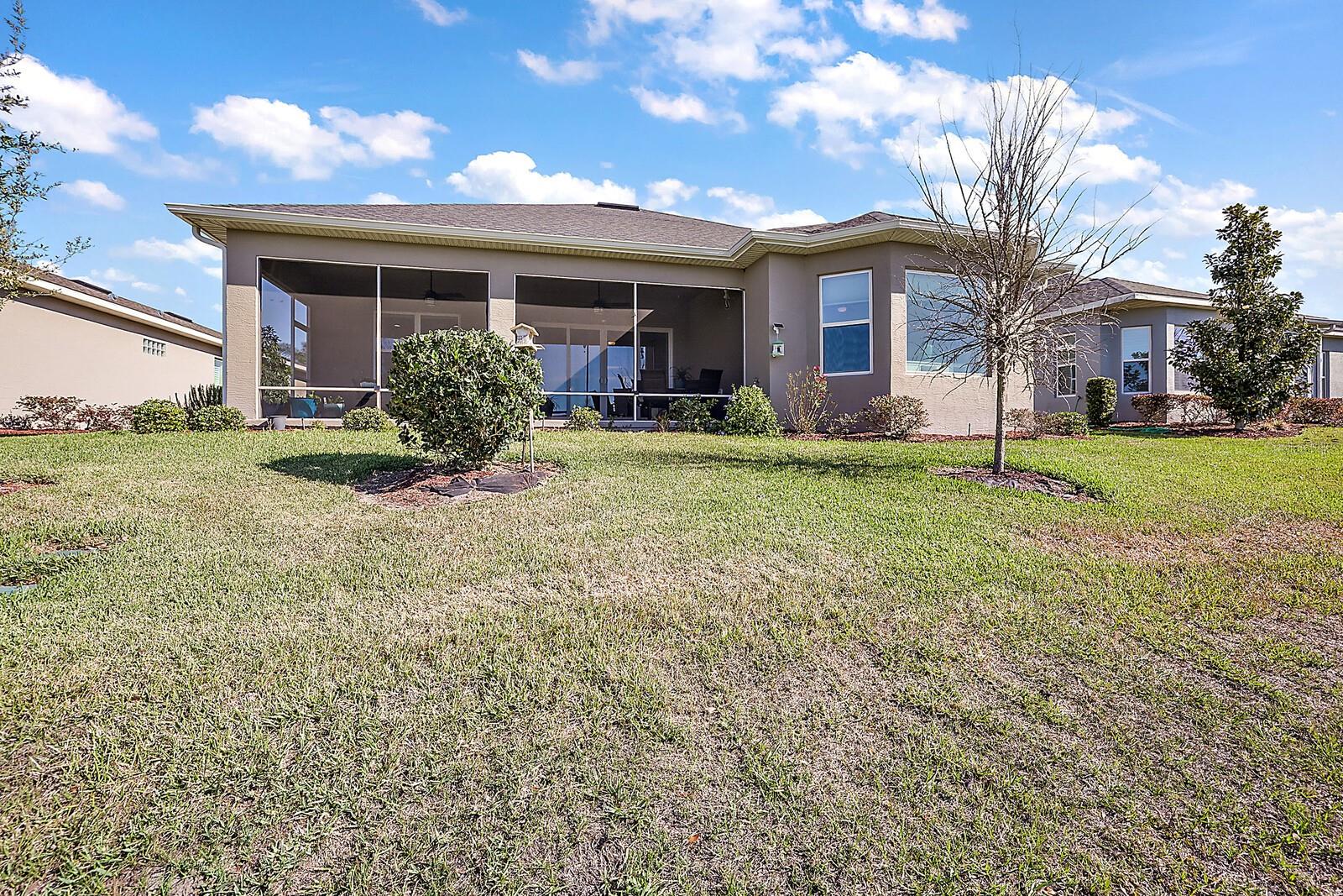 ENCLAVE/LAKESIDE LNDG - Residential