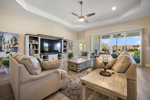 Tiny photo for 5129 Jareds Landing Way, Oxford, FL 34484 (MLS # G5102737)