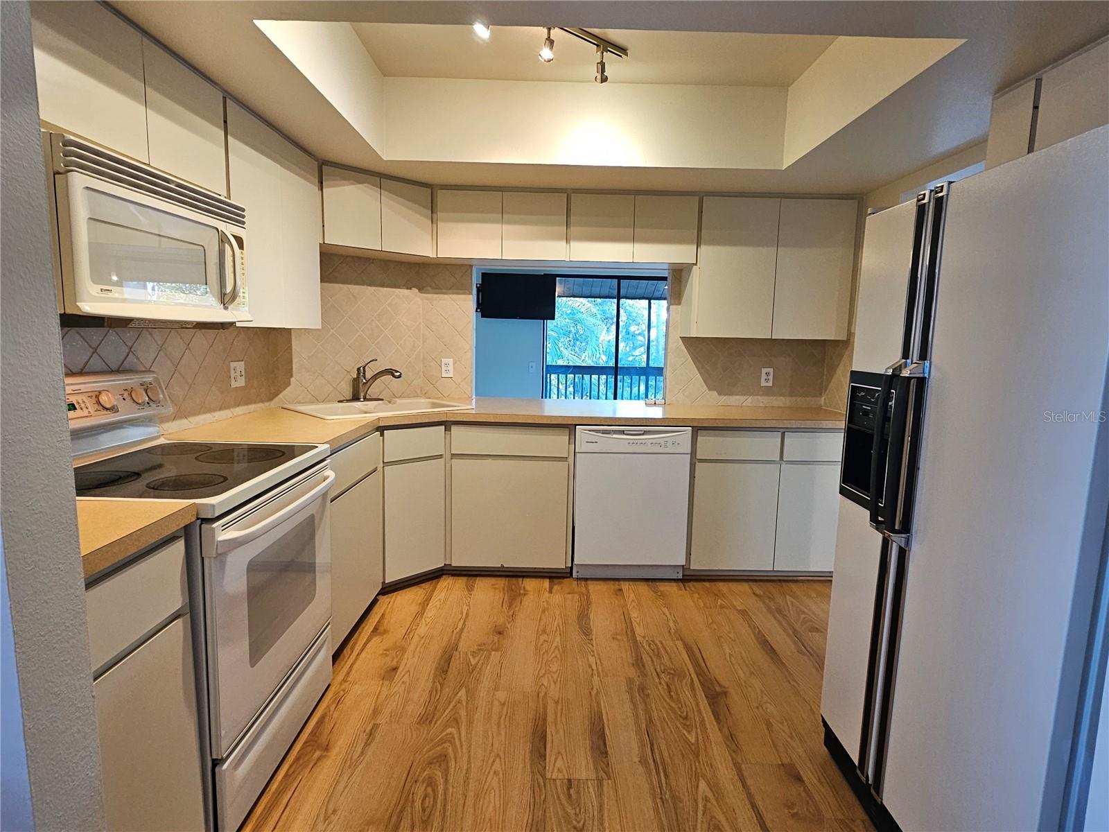 PINE RUN II - Residential Lease