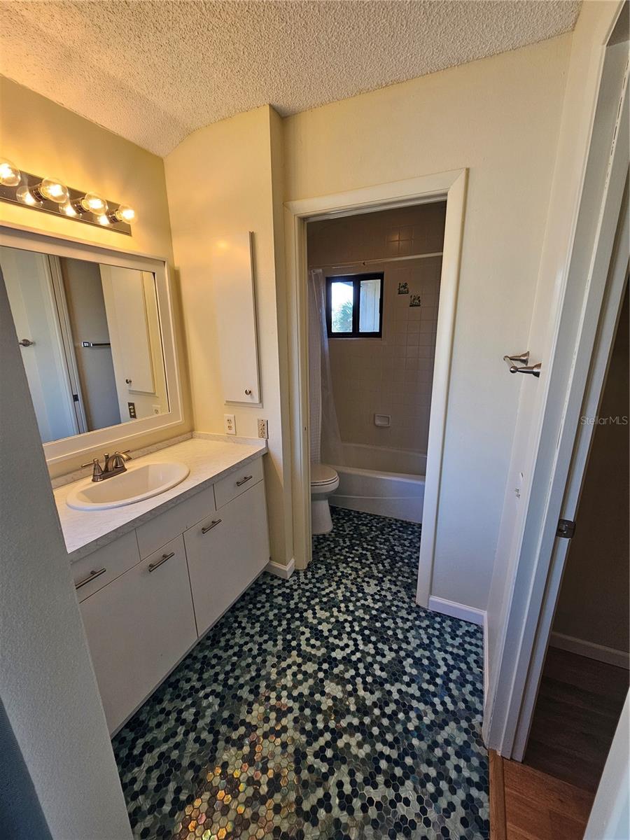 PINE RUN II - Residential Lease