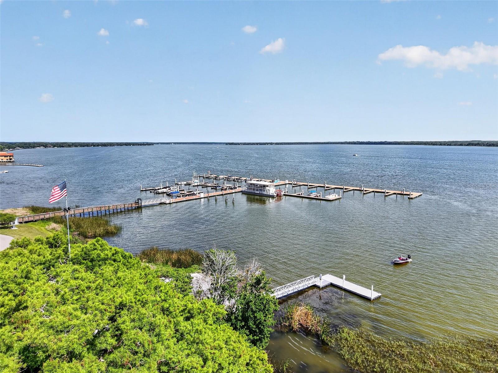 TAVARES TAVARES - Residential