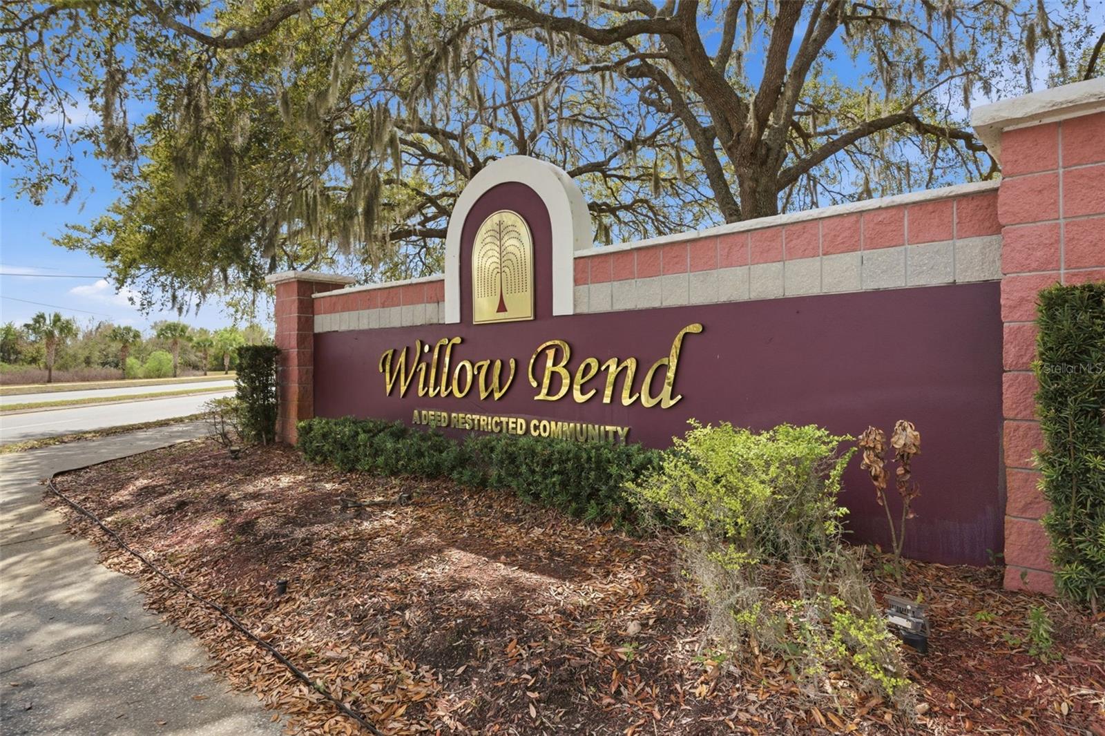 WILLOW BEND - Residential