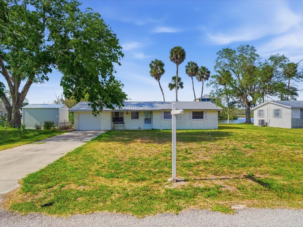 Photo of 18938 Kolb Place, Hudson, FL 34667 (MLS # W7885571)