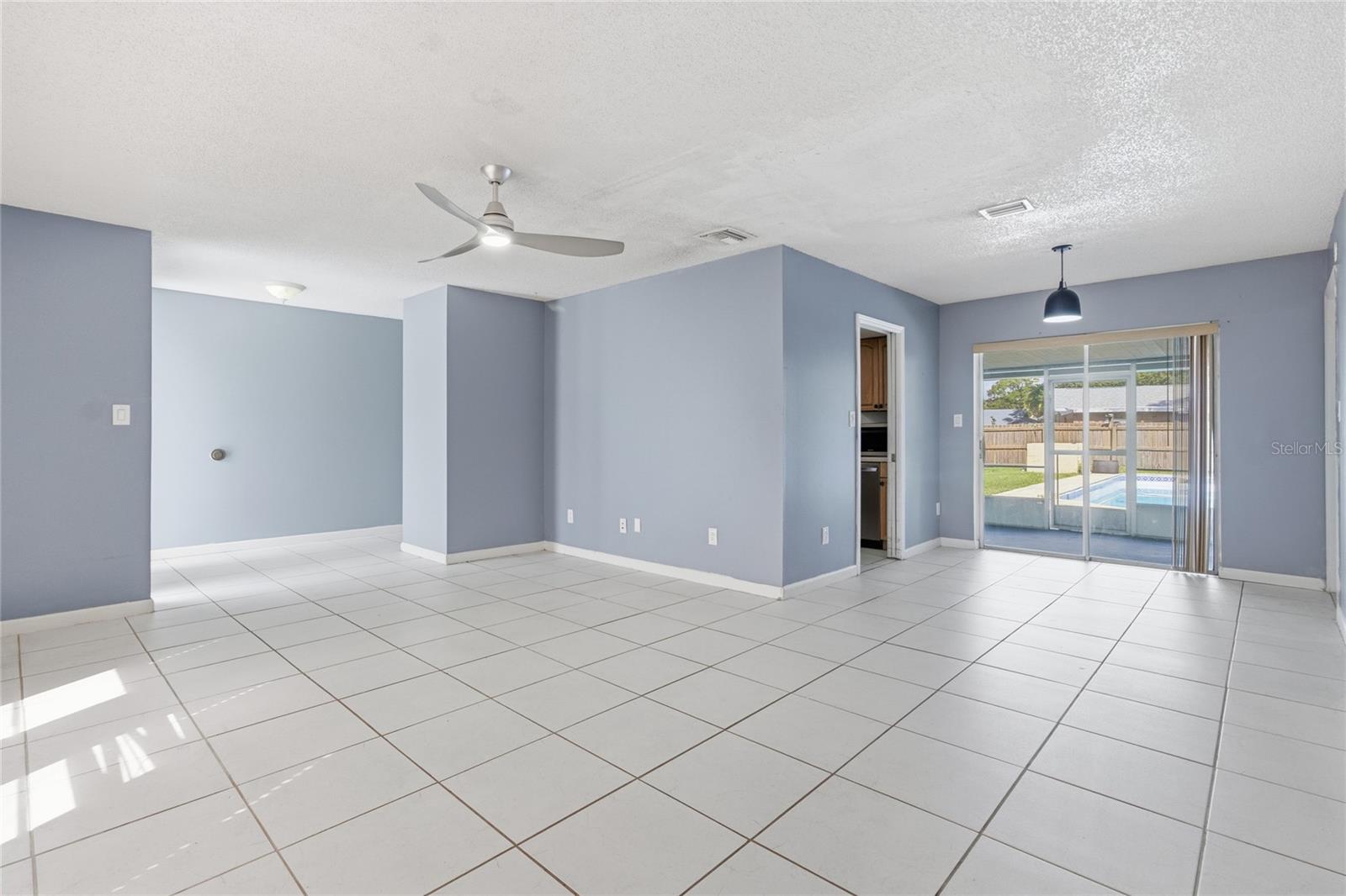 IMPERIALAKES PH ONE - Residential