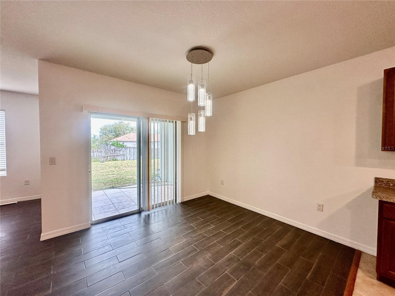 COVENTRY COVE PH II - Residential Lease