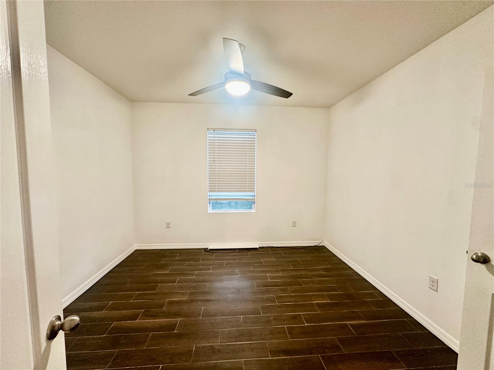 COVENTRY COVE PH II - Residential Lease