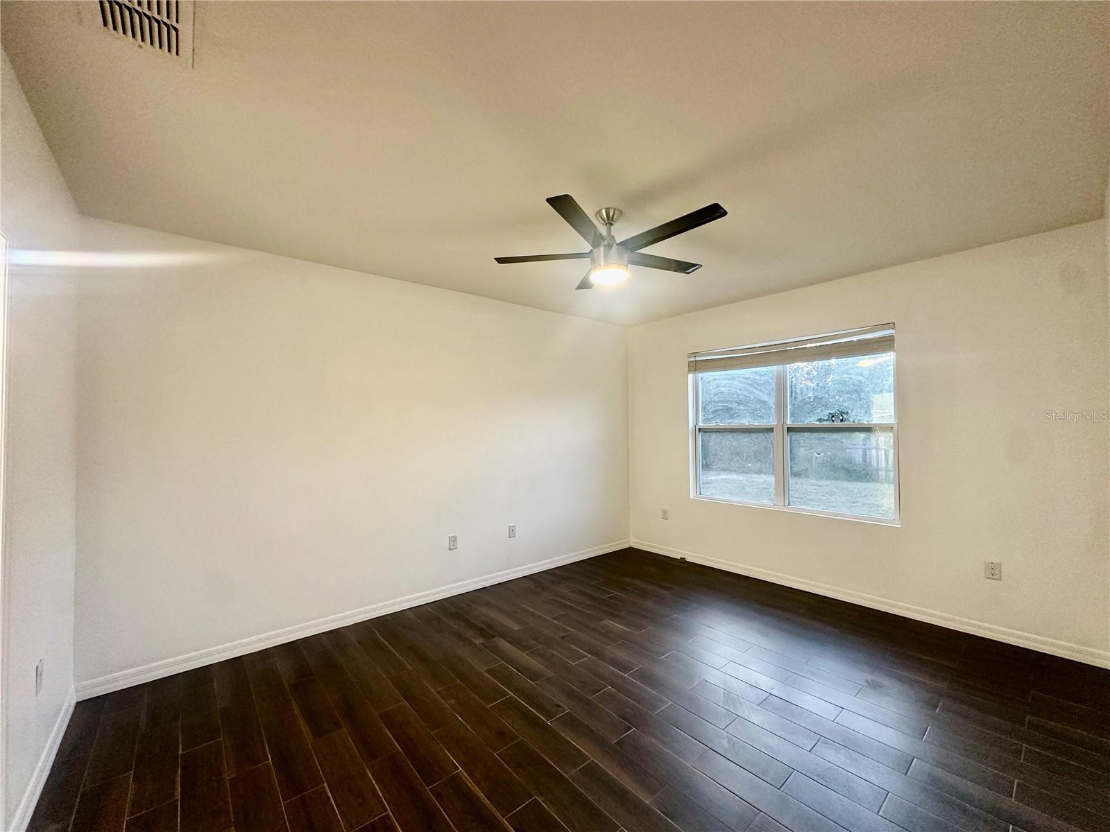 COVENTRY COVE PH II - Residential Lease