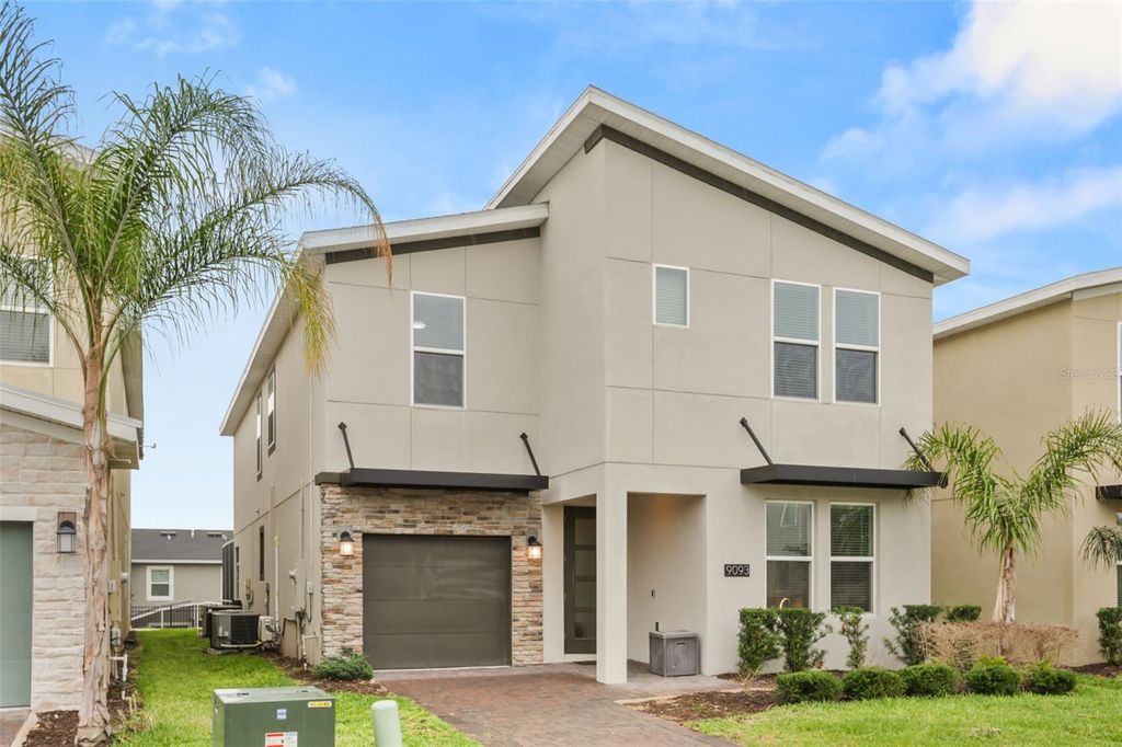 Photo of 9093 Sommerset Hills Drive, Davenport, FL 33896 (MLS # O6407876)