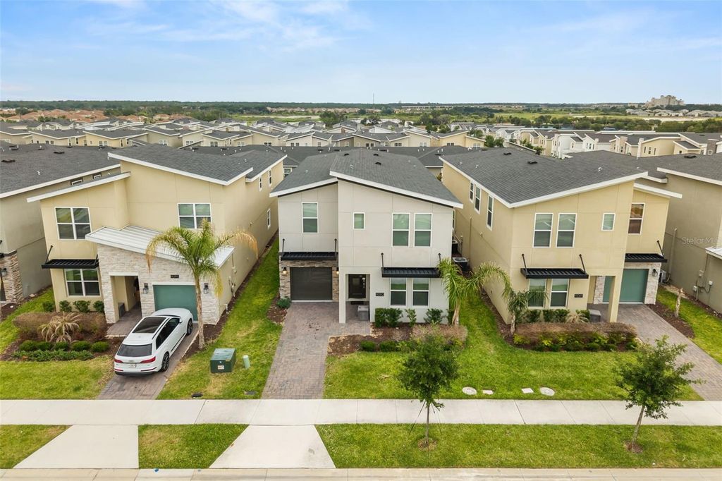 Photo of 9093 Sommerset Hills Drive, Davenport, FL 33896 (MLS # O6407876)