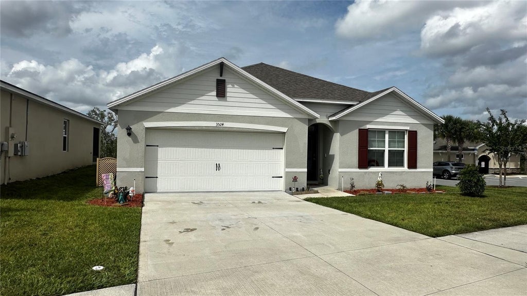 Photo of 3524 Yarian Drive, Haines City, FL 33844 (MLS # S5159477)
