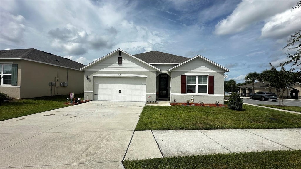 Photo of 3524 Yarian Drive, Haines City, FL 33844 (MLS # S5159477)