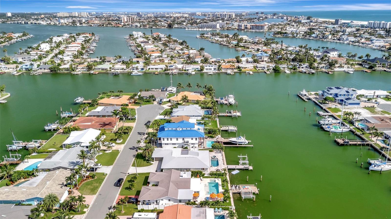 CAPRI ISLE SUB - Residential