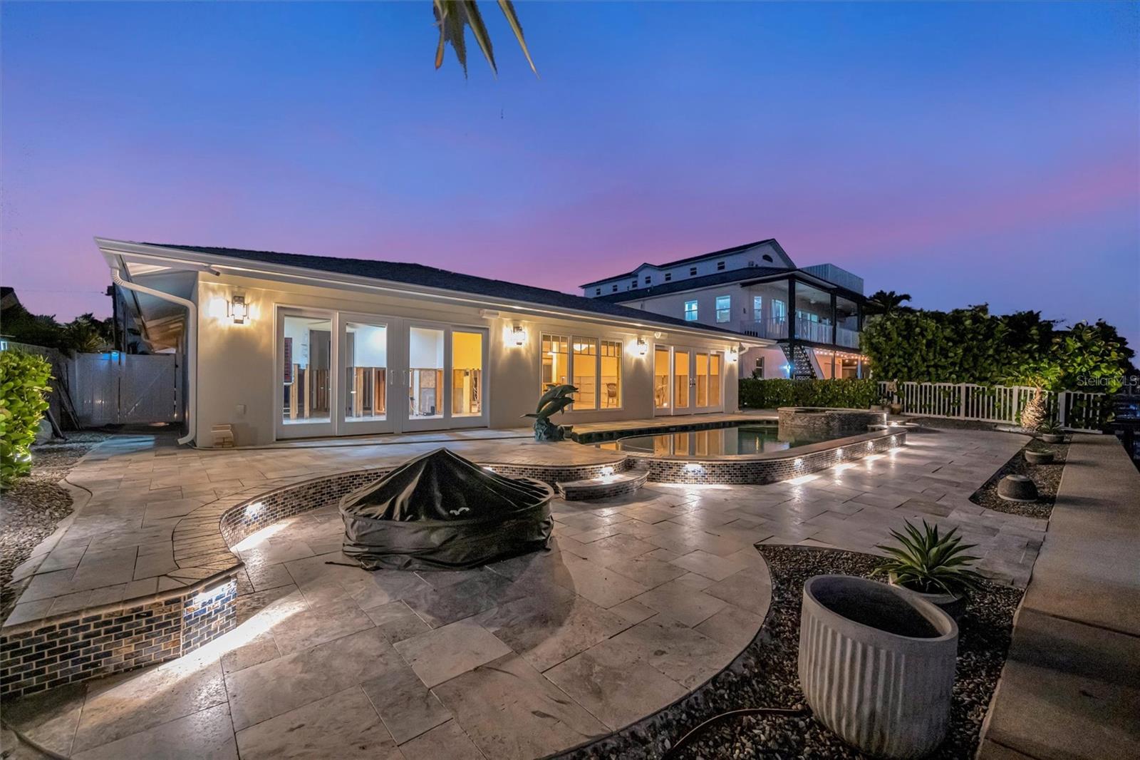 CAPRI ISLE SUB - Residential