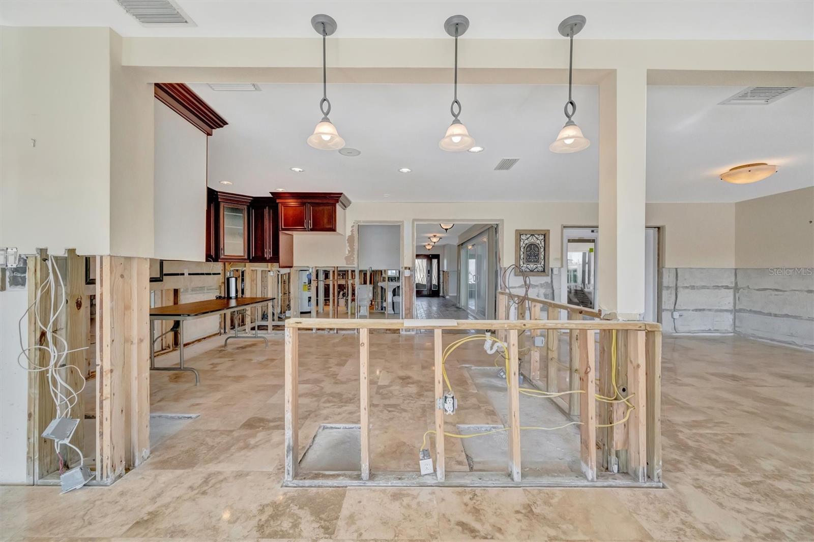 CAPRI ISLE SUB - Residential