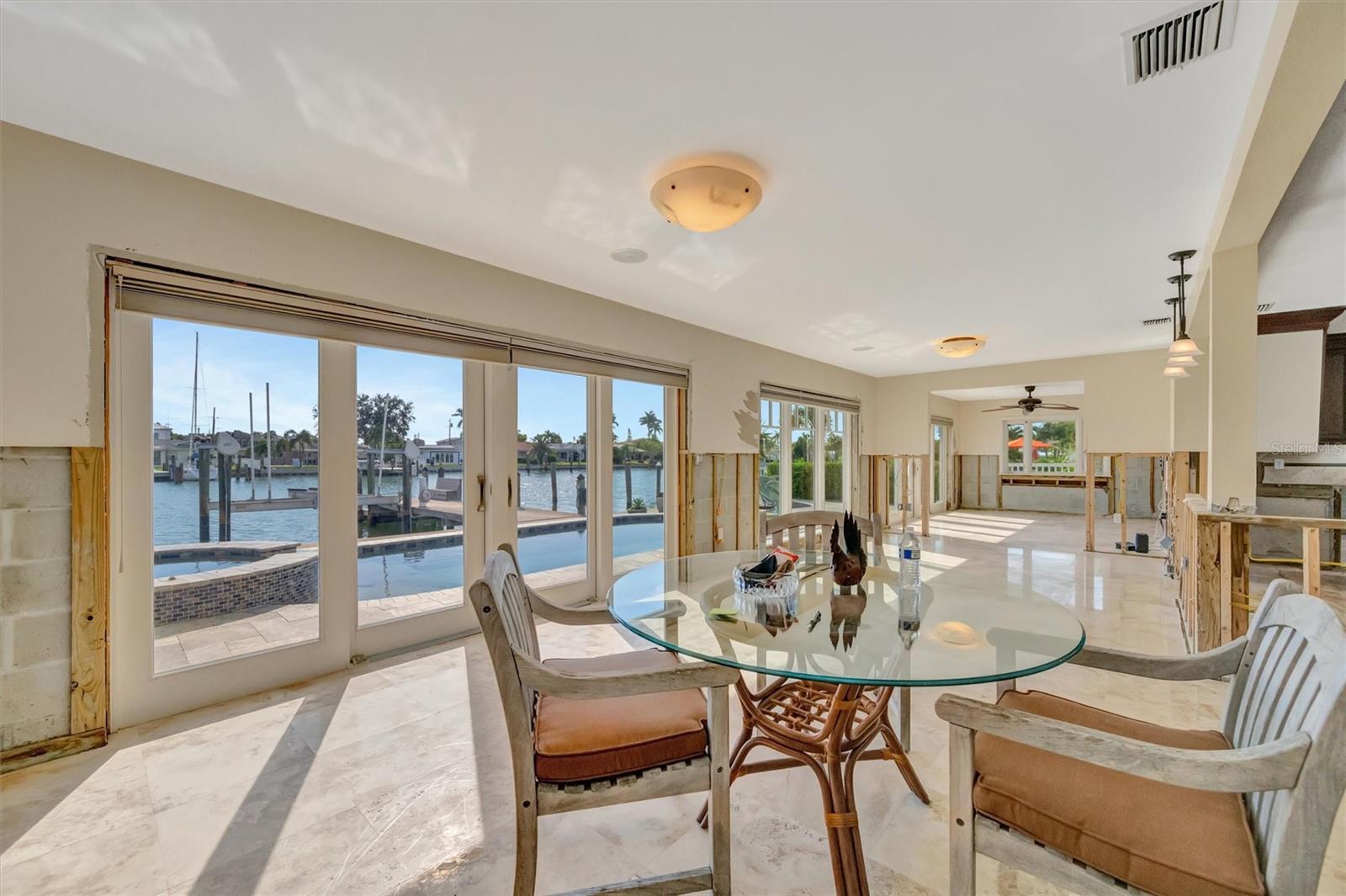 CAPRI ISLE SUB - Residential