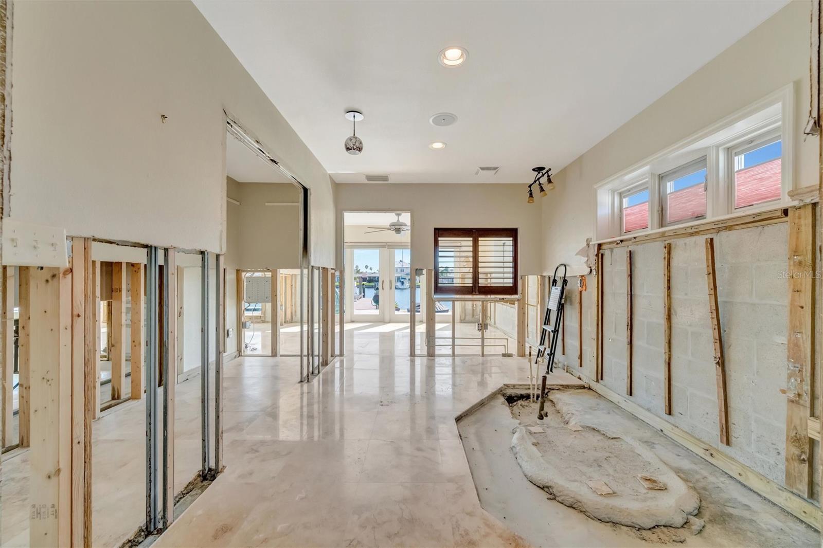 CAPRI ISLE SUB - Residential