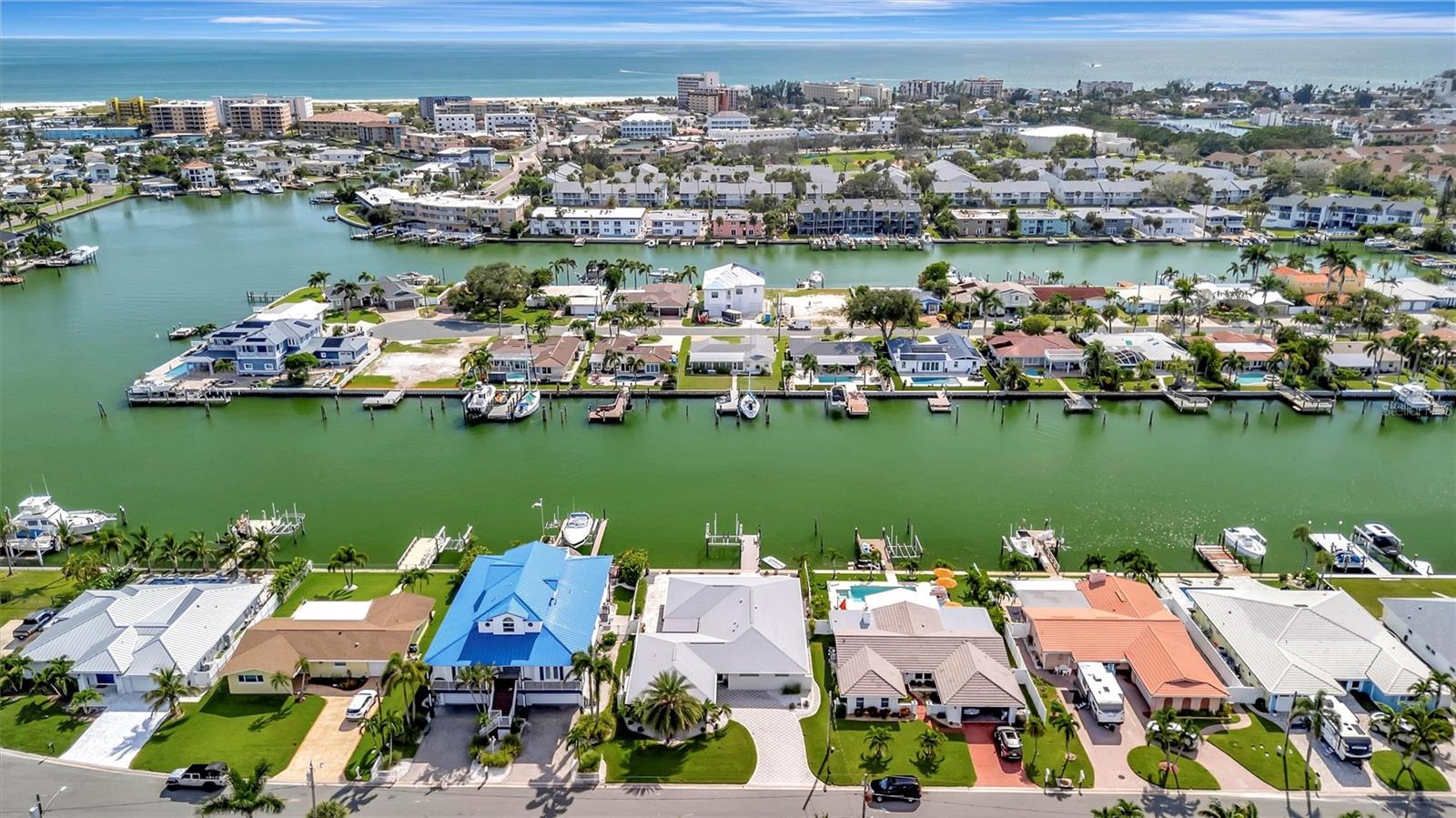 CAPRI ISLE SUB - Residential