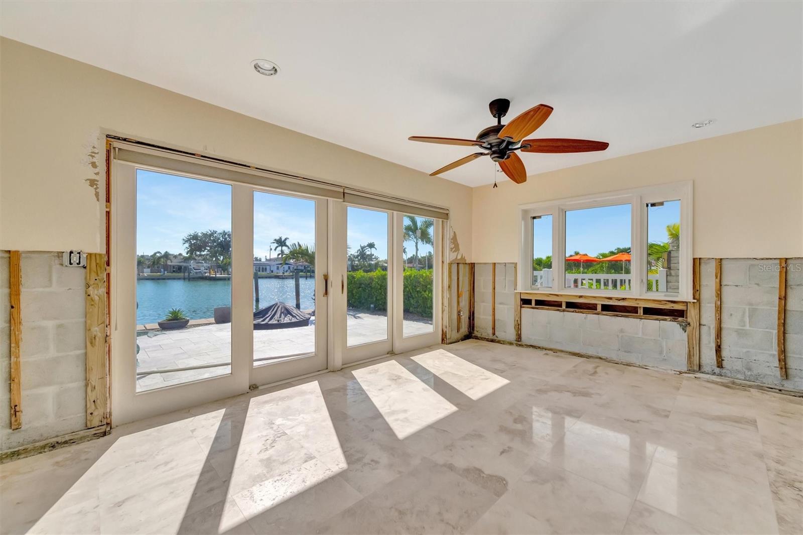 CAPRI ISLE SUB - Residential
