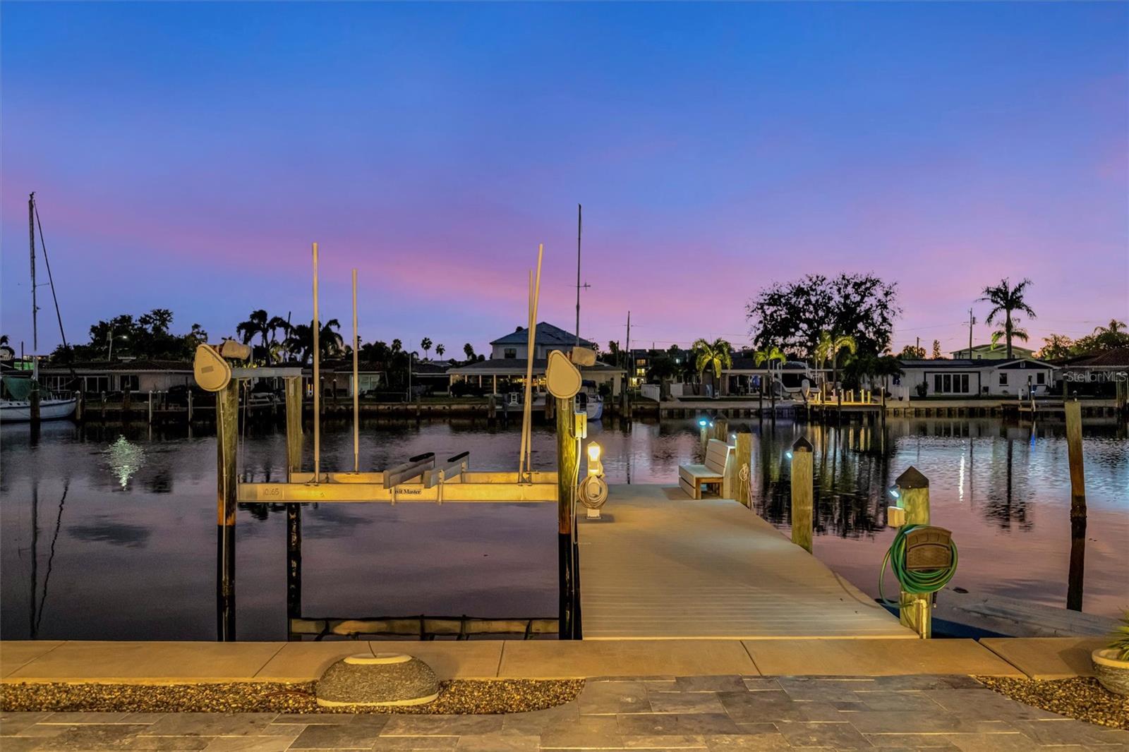 CAPRI ISLE SUB - Residential