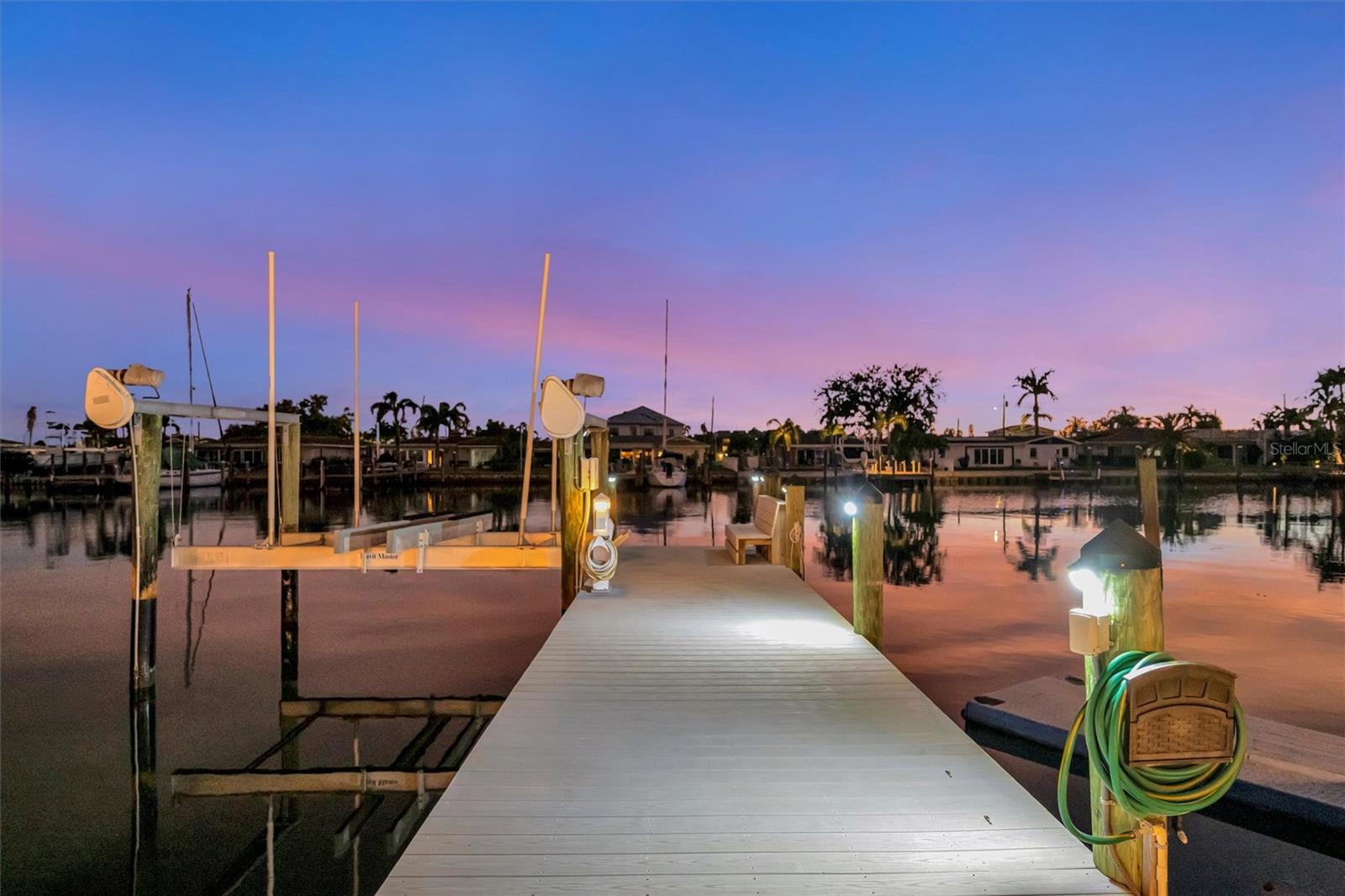 CAPRI ISLE SUB - Residential